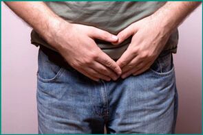 Gizon batek prostatitis kronikoa du