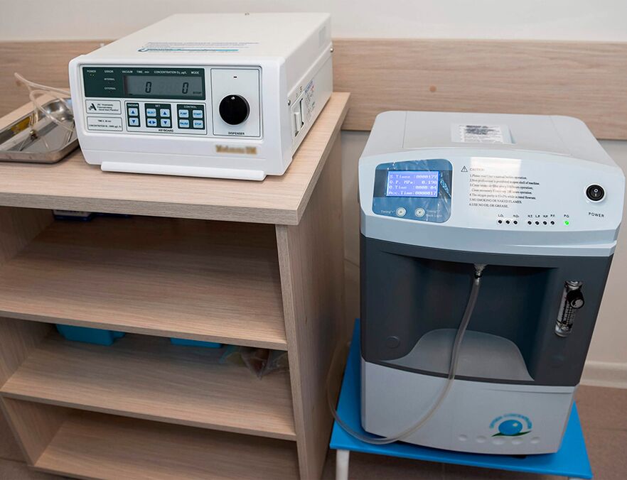 Medikuntzako ozonoa ekoizteko ozonizatzaileak